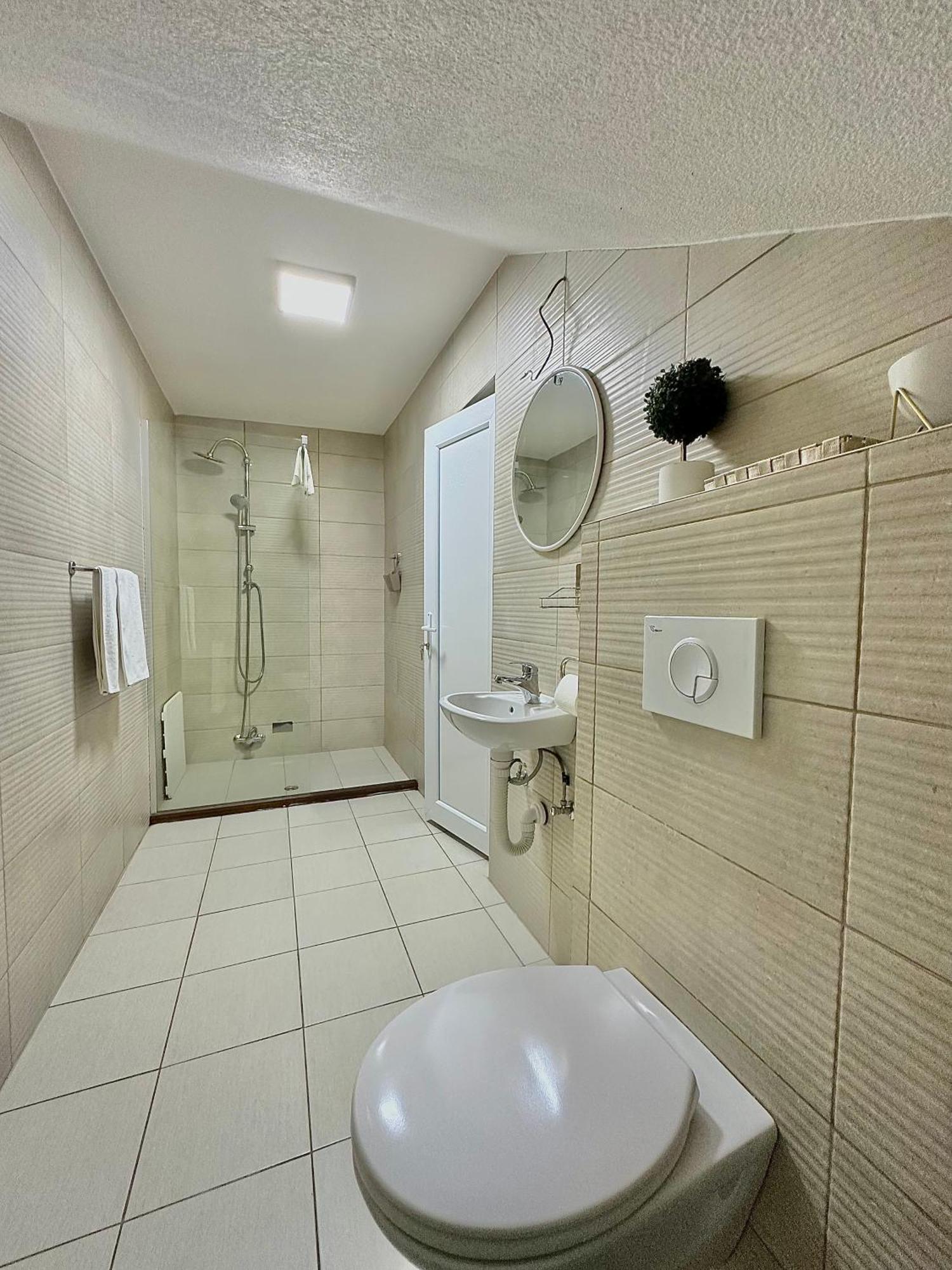 Hostel Herz 巴尼西卢卡 外观 照片