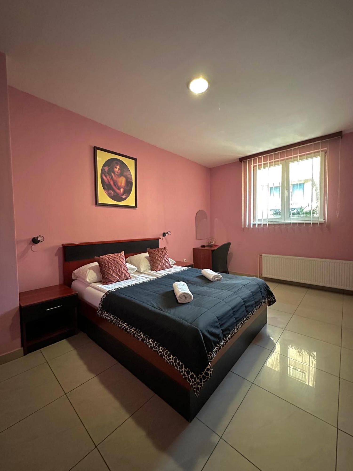 Hostel Herz 巴尼西卢卡 外观 照片