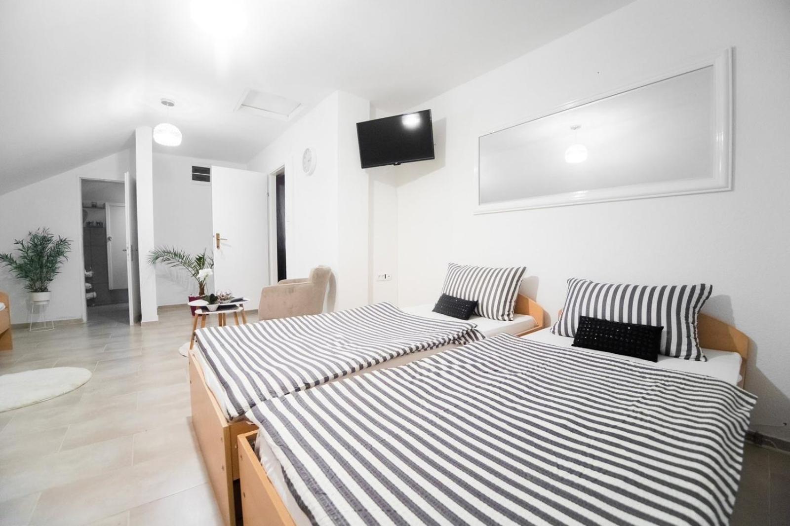 Hostel Herz 巴尼西卢卡 外观 照片