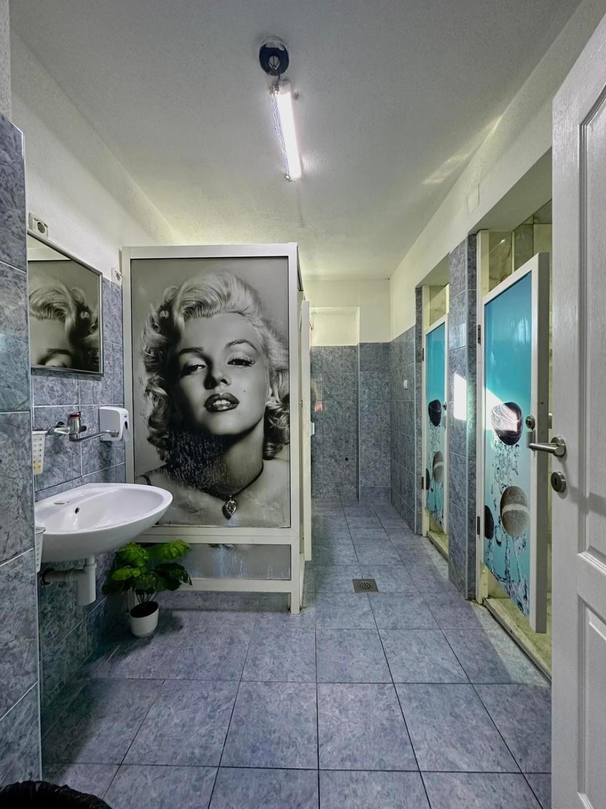 Hostel Herz 巴尼西卢卡 外观 照片