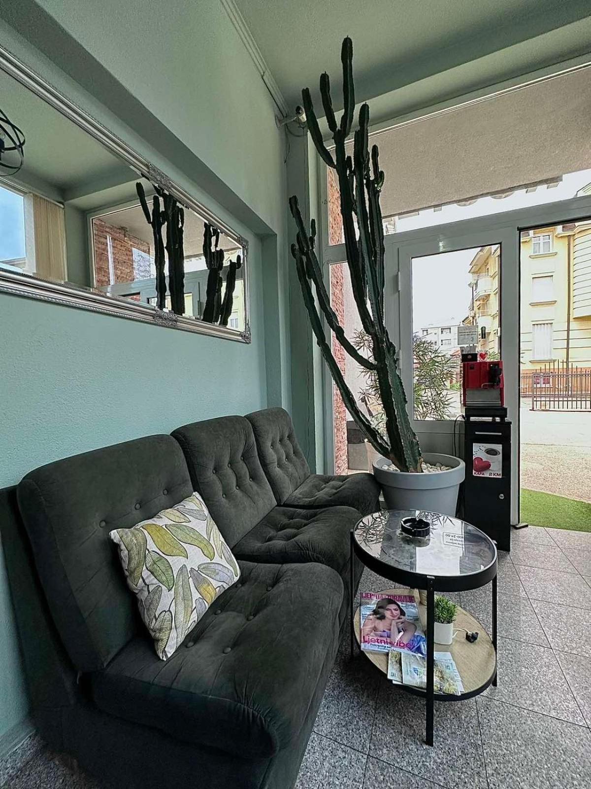 Hostel Herz 巴尼西卢卡 外观 照片