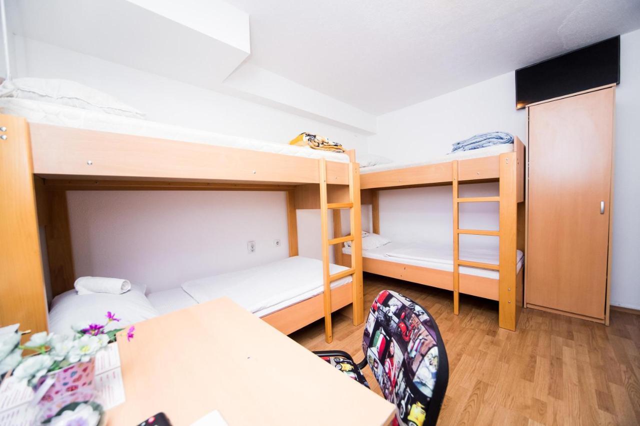 Hostel Herz 巴尼西卢卡 外观 照片