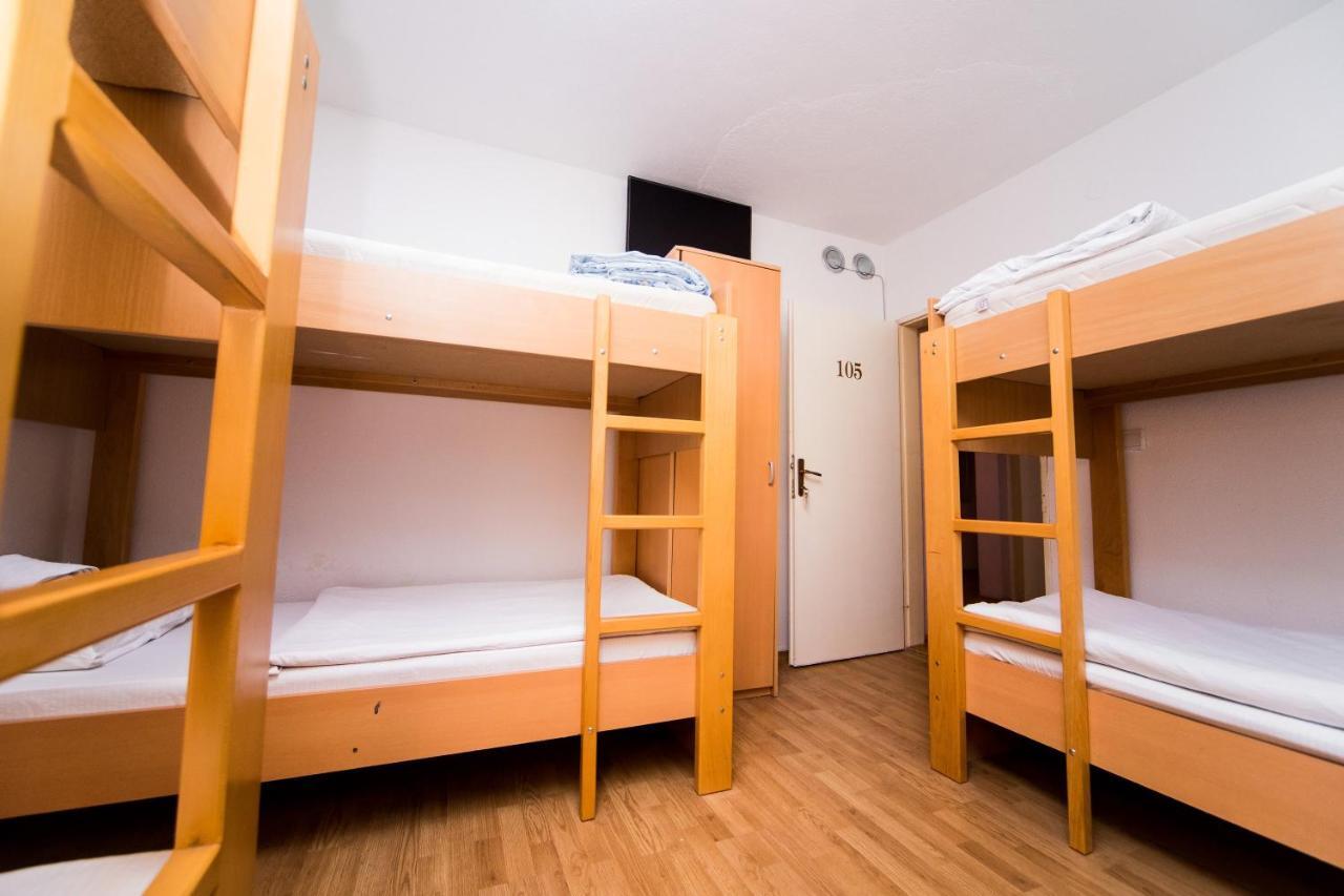 Hostel Herz 巴尼西卢卡 外观 照片